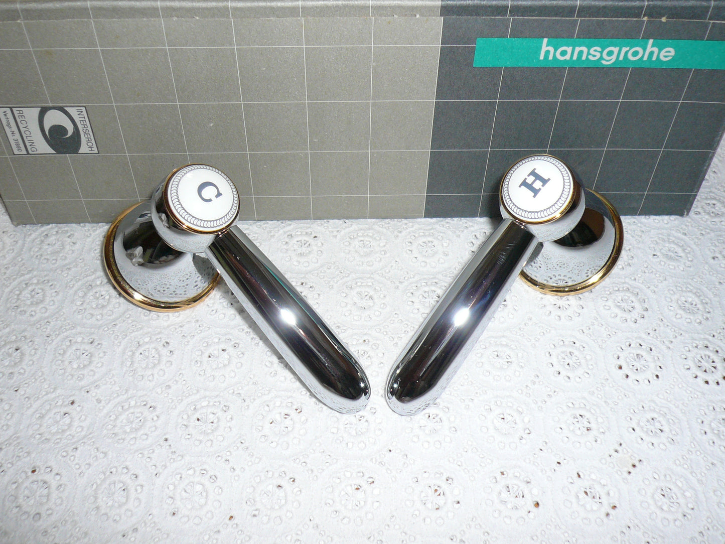 Hansgrohe AXOR Carlton 17295090+17296090 Pairs of lever handle for "Axor Carlton" series's basin/bidet/bath faucets. Chrome/Gold-Optic