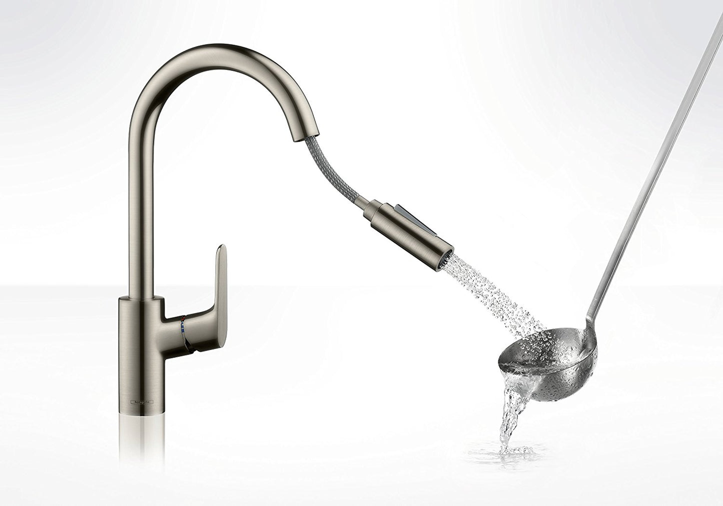 Hansgrohe Focus 31815800 Single lever kitchen sink mixer with 2-jet pull-out spray. stainless steel optic.