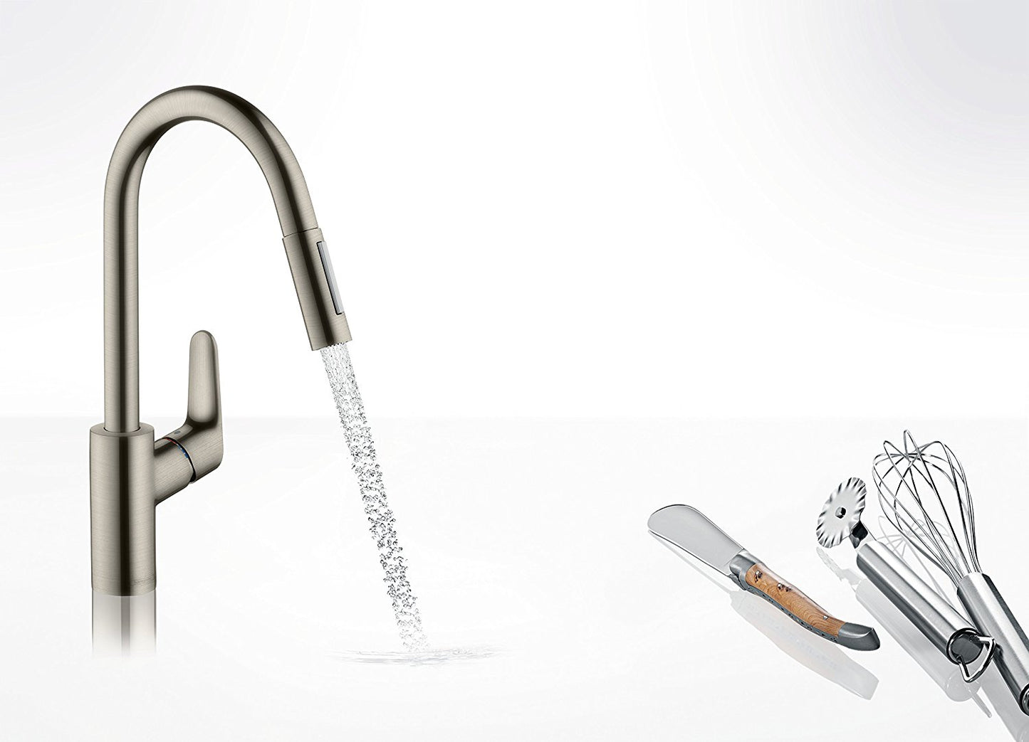 Hansgrohe Focus 31815800 Single lever kitchen sink mixer with 2-jet pull-out spray. stainless steel optic.