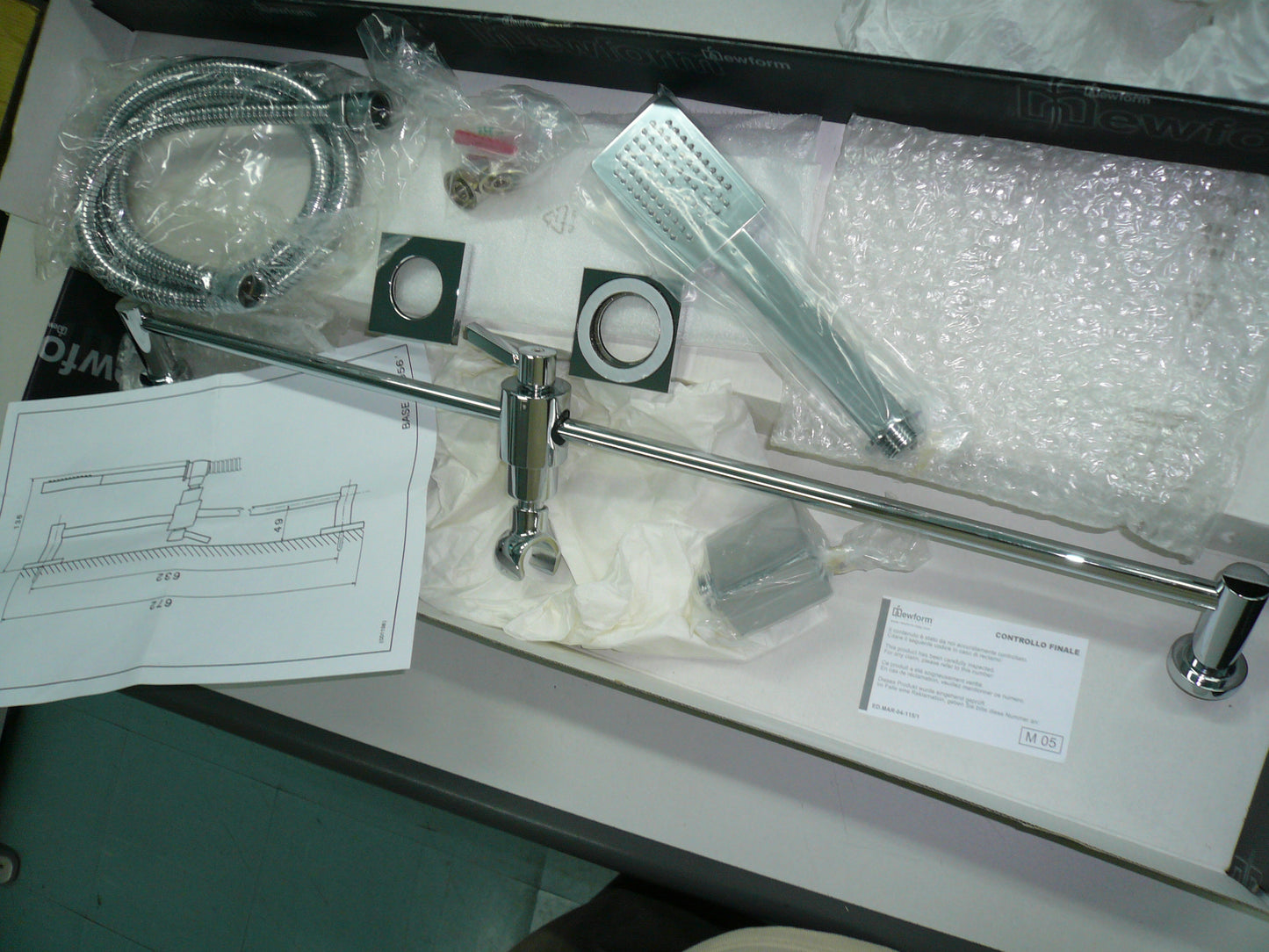Newform "Base" 4057 completed shower set w/wall union, handshower, shower hose
