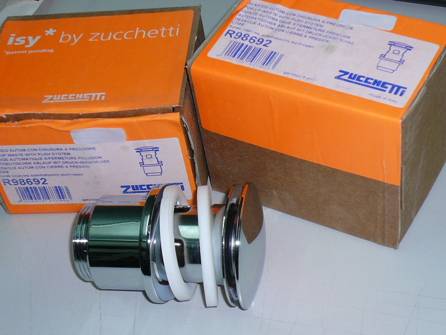 Zucchetti "Isy / Aguablu" R98692 click-clack pop-up waste G 1¼"