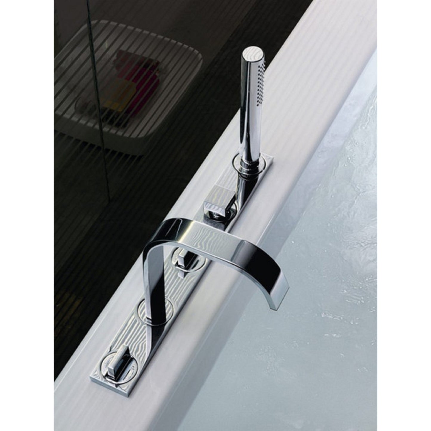 Zucchetti Aguablu ZA5470 5-Hole B/S Mixer w/Diverter+Brass Tubular Handshower & Hose